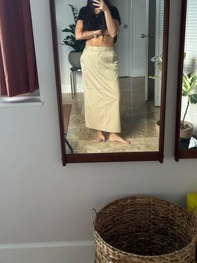 Vintage Neutral Beige Maxi Skirt with Clean Silhouette fits small frame